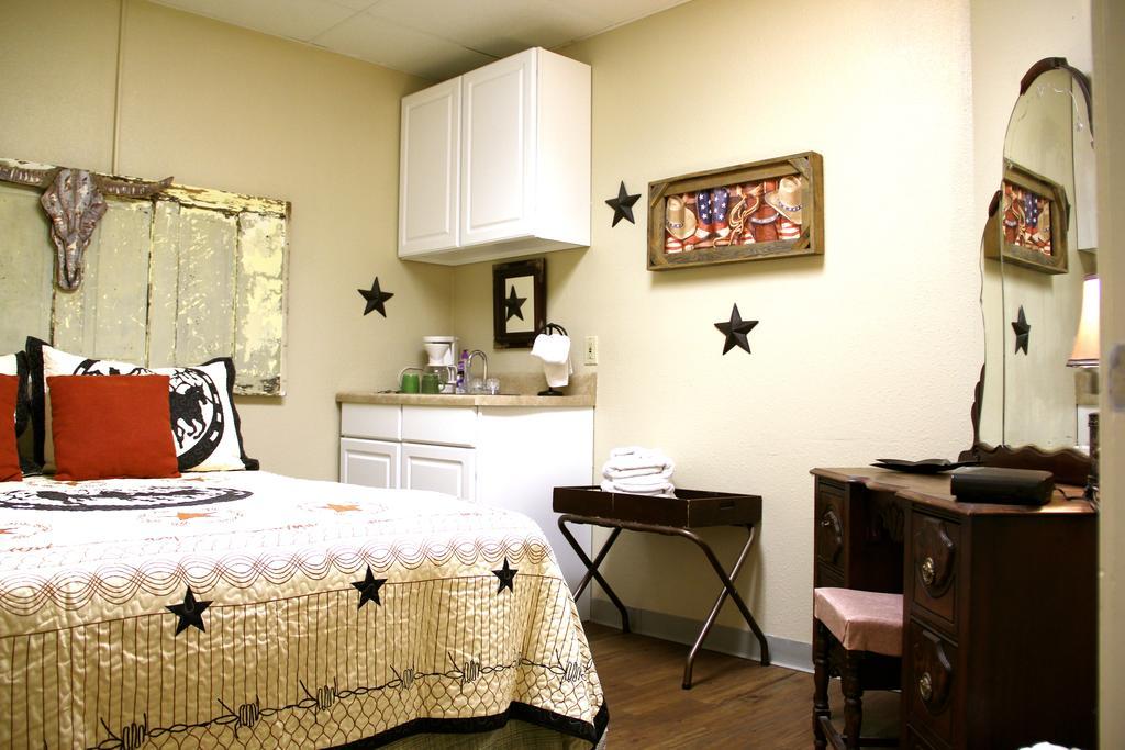 A Place To Stay Rooms Bandera Extérieur photo