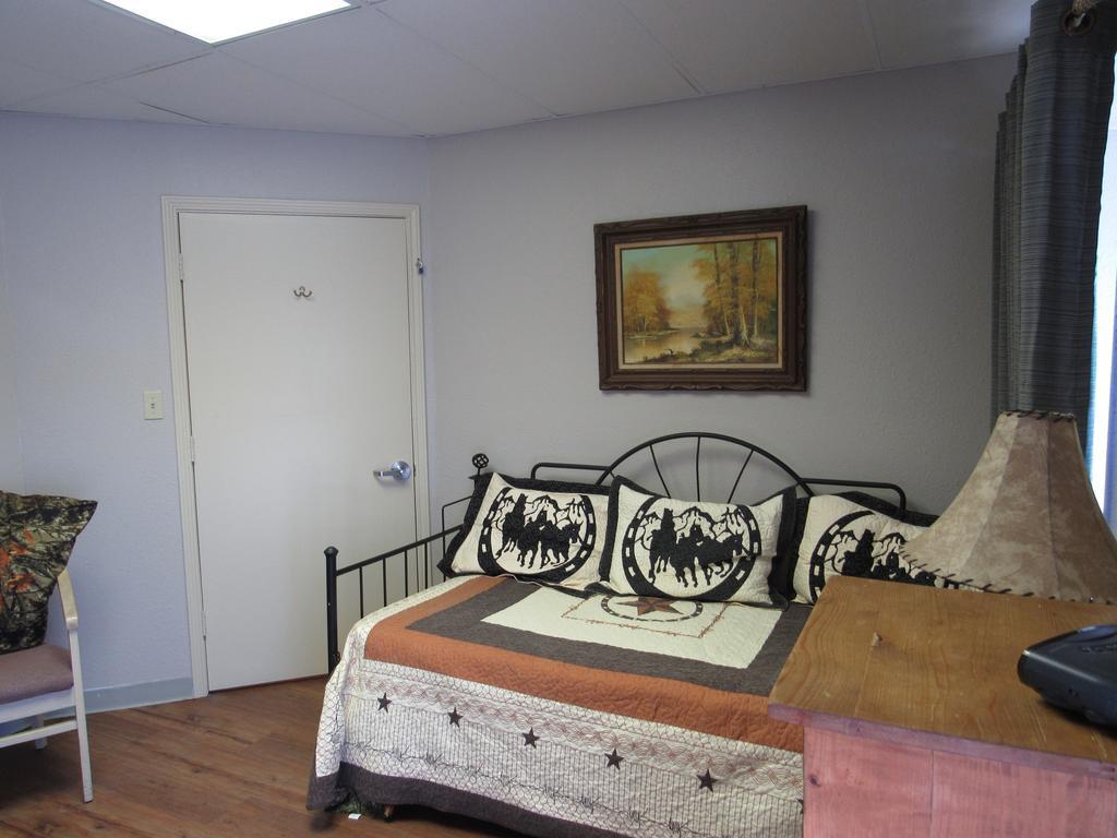 A Place To Stay Rooms Bandera Extérieur photo